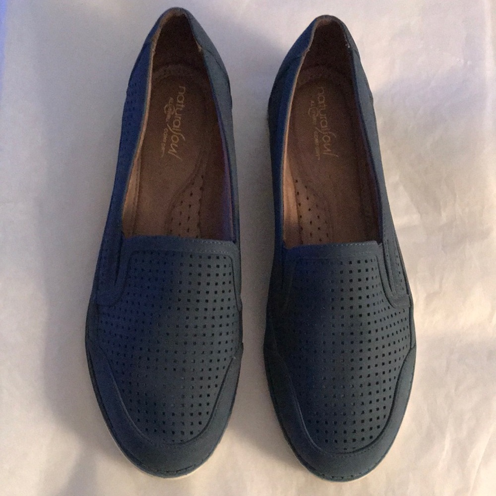 NATURAL SOUL CASUAL SHOES